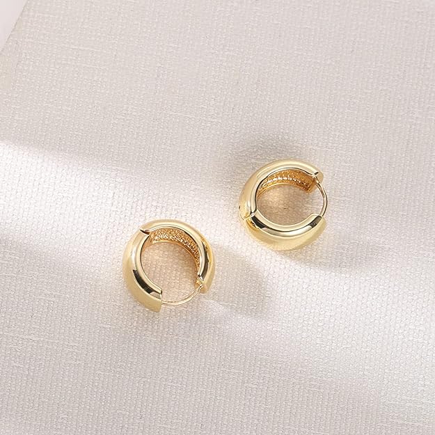 FAMARINE Small Chunky Thick Hoop Earrings for Women Girls Gold Hoops Huggie Earrings for Men Gift, 14K Gold Plated
