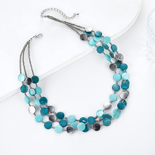 Noessla Layered Beaded Chunky Necklace for Women Boho Two-color Shell Statement Necklace Fashion Collar Costume Jewelry Gifts for Mum