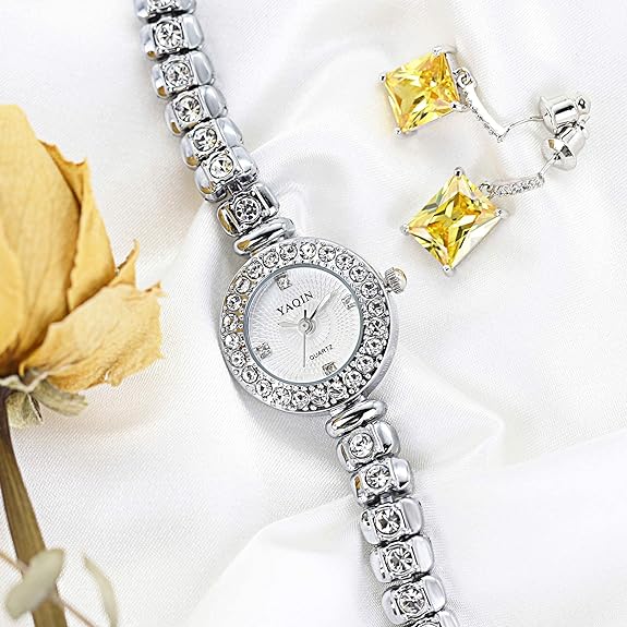 Clastyle Elegant Watch and Bracelet Set for Women Rhinestone ling Iced Out Wrist Watch Mother of Pearl Ladies Bracelet Watches