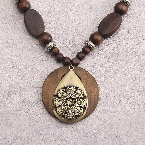 Bjesinmo Long Necklaces for Women Boho Wooded Pendant Vintage Necklace Sweater Chain Necklace Handmade Jewelry
