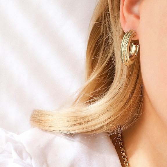 Chunky Gold Hoop Earrings for Women, 14k Gold Chunky Earrings for Women Big Large Gold Hoop Earrings Tarnish Free Gold Earrings Hypoallergenic Lightweight Thick Hoop Earrings Trendy Gold Hoop Earrings