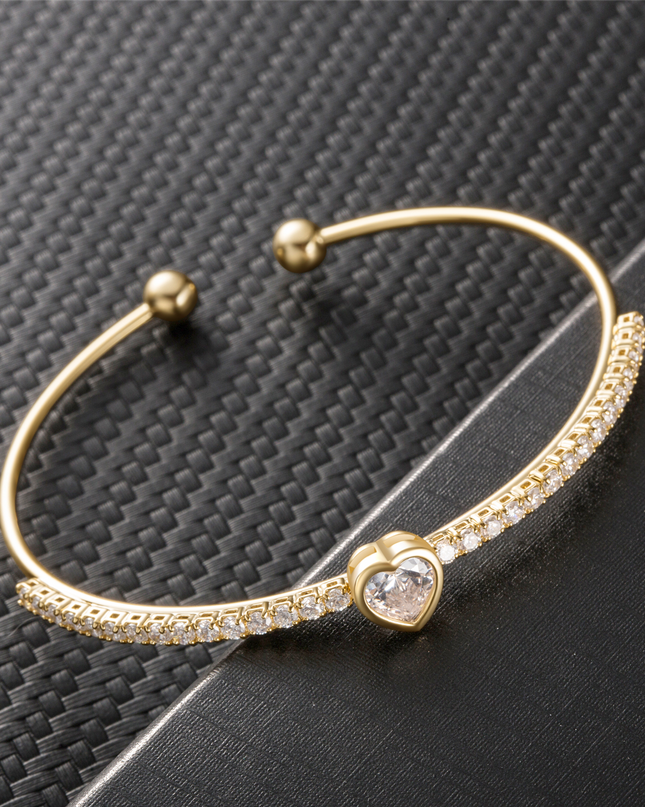 Fashion Girls Heart Bangle Bracelet With White Stones Jewelry
